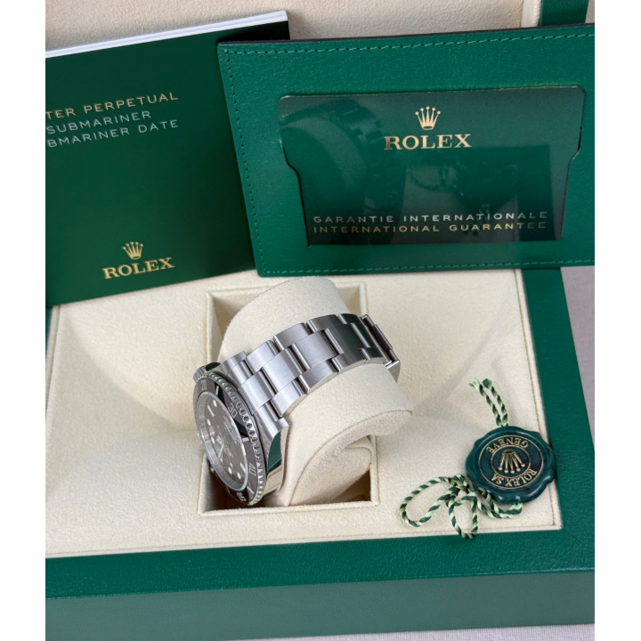 Rolex Submariner No Date - 2021