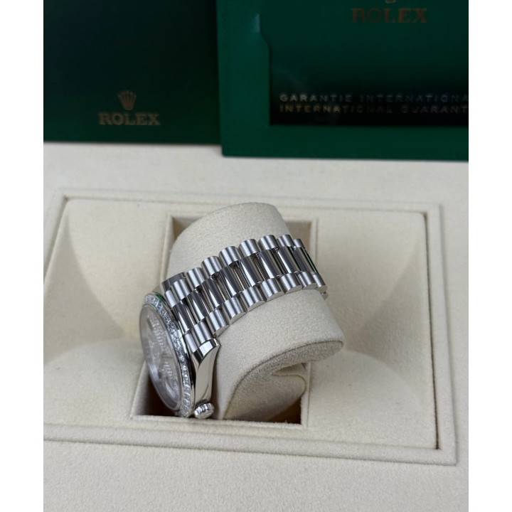 Rolex Daydate 40 "Esfera Pavé" - 2022 - Nuevo