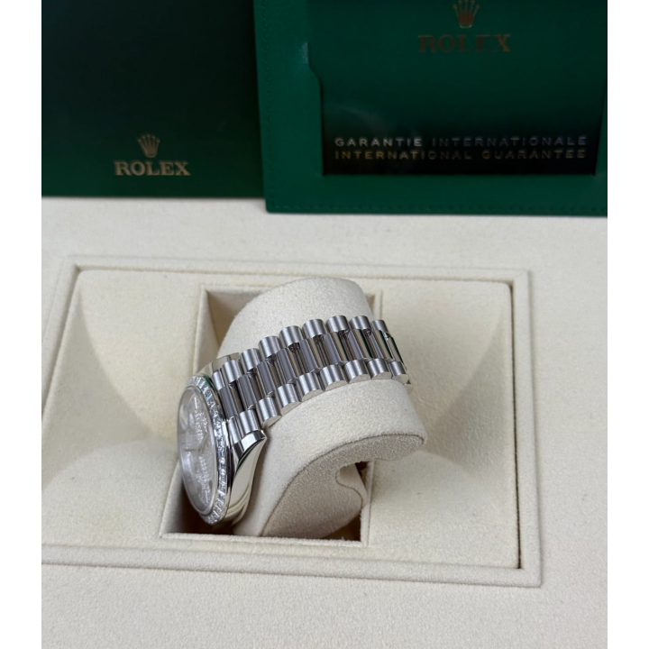 Rolex Daydate 40 "Esfera Pavé" - 2022 - Nuevo