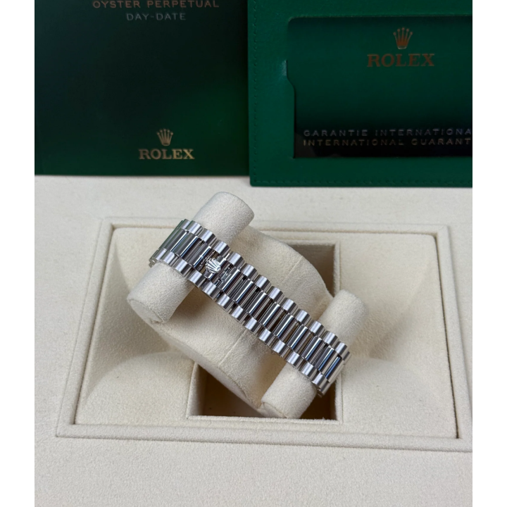 Rolex Daydate 40 "Esfera Pavé" - 2022 - Nuevo