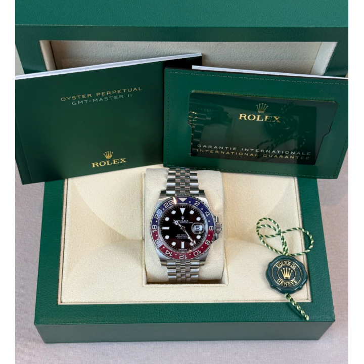 Rolex GMT Master II "Pepsi" - 2024