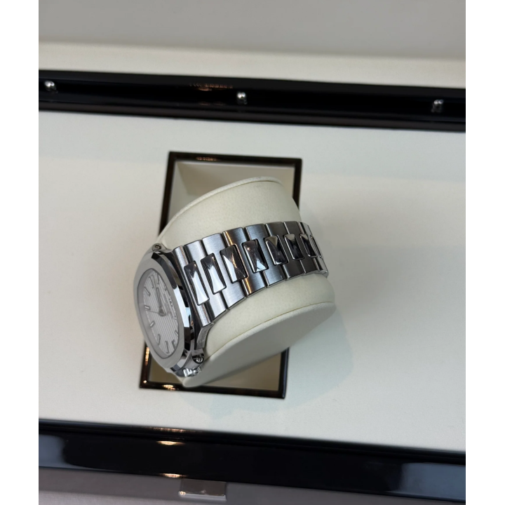 Patek Philippe Nautilus "Blanco"
