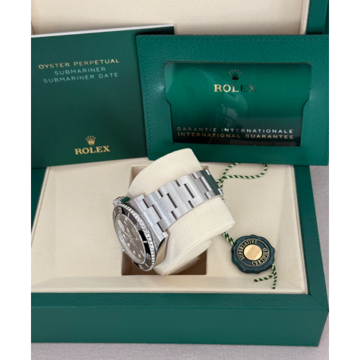 Rolex Submariner Date - 2025 - Nuevo