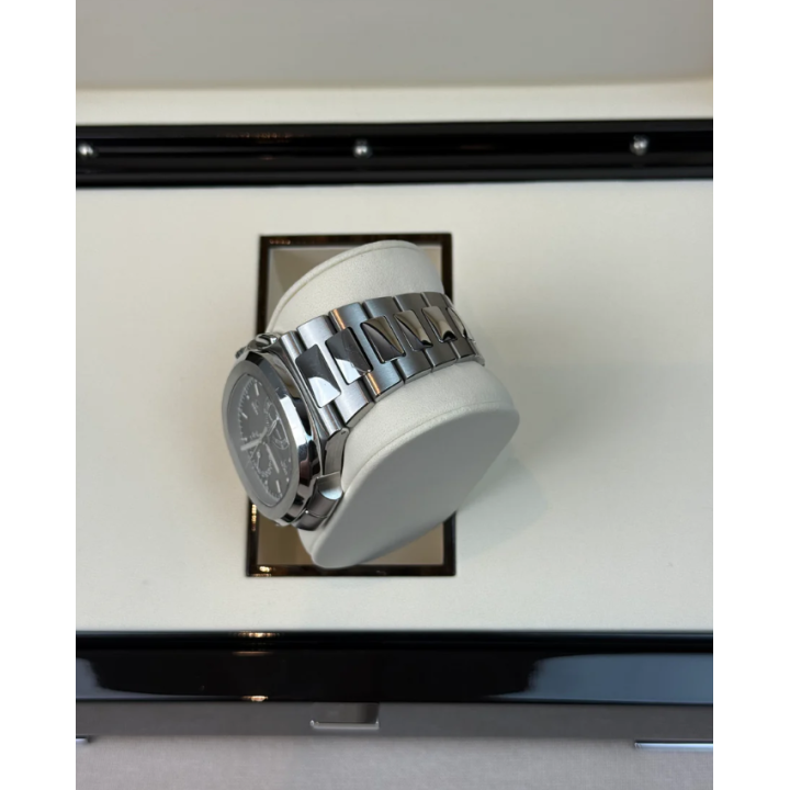 Patek Philippe - Nautilus - 2018