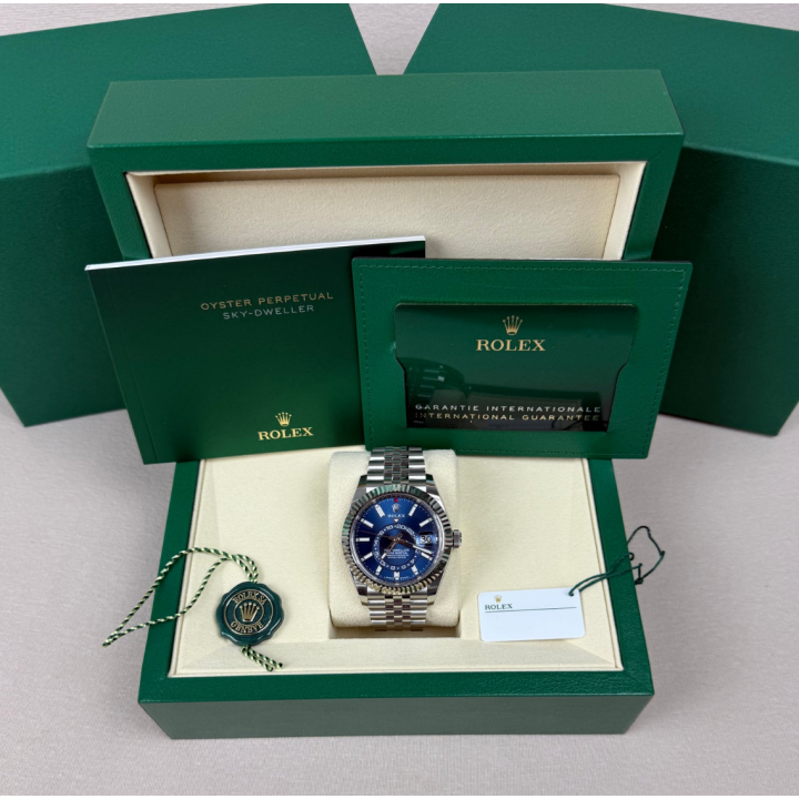 Rolex Sky-Dweller Esfera Azul - 2025 - Nuevo