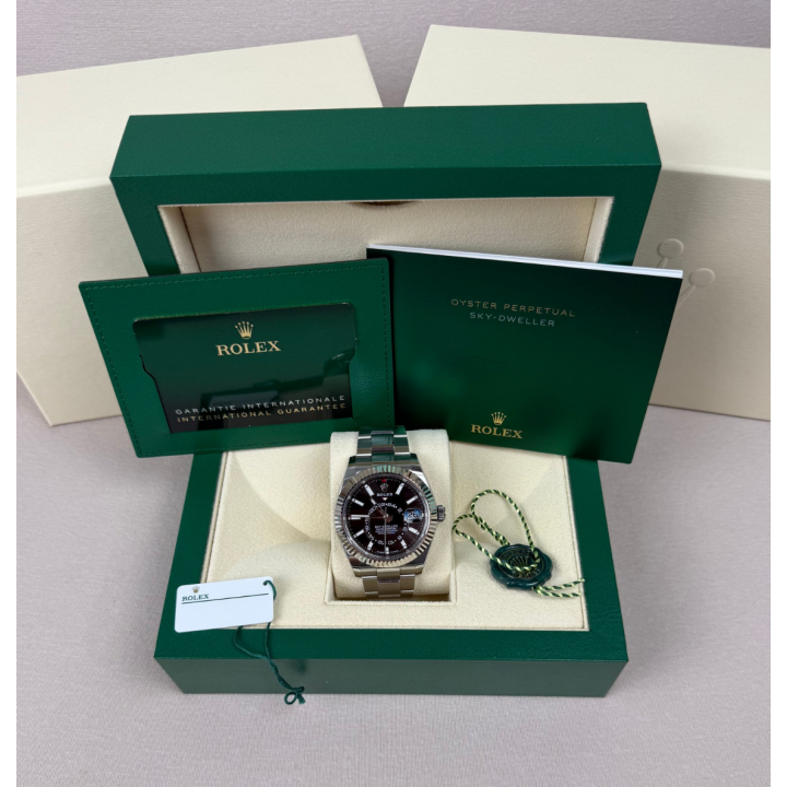 Rolex Sky-Dweller Esfera Negro - 2024